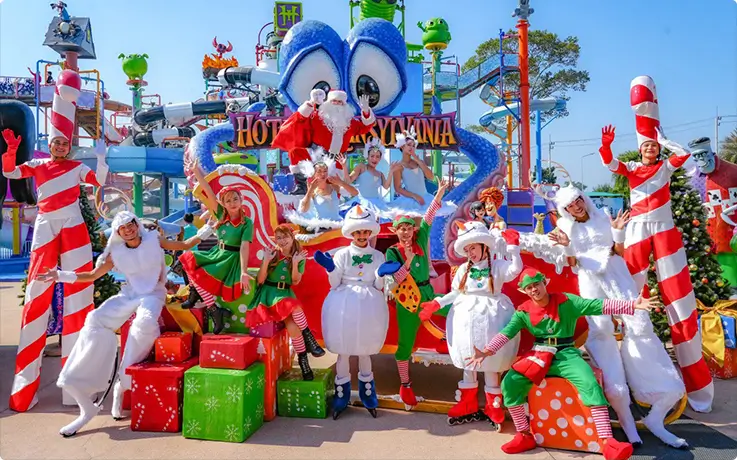 Actors playing fun characters at the Hotel Transylvania in Columbia Pictures Aquaverse in Pattaya